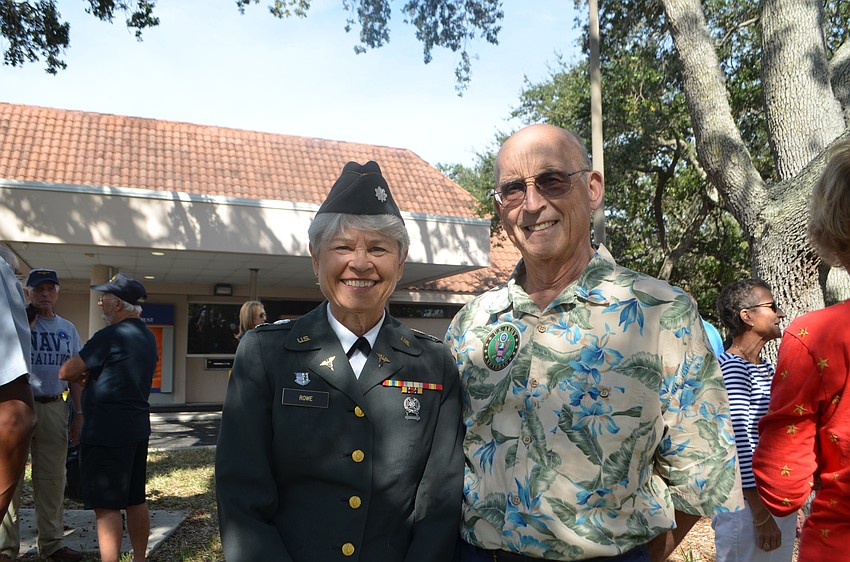 Barbara Rowe and Chet Chmielewski, who both served in the Army