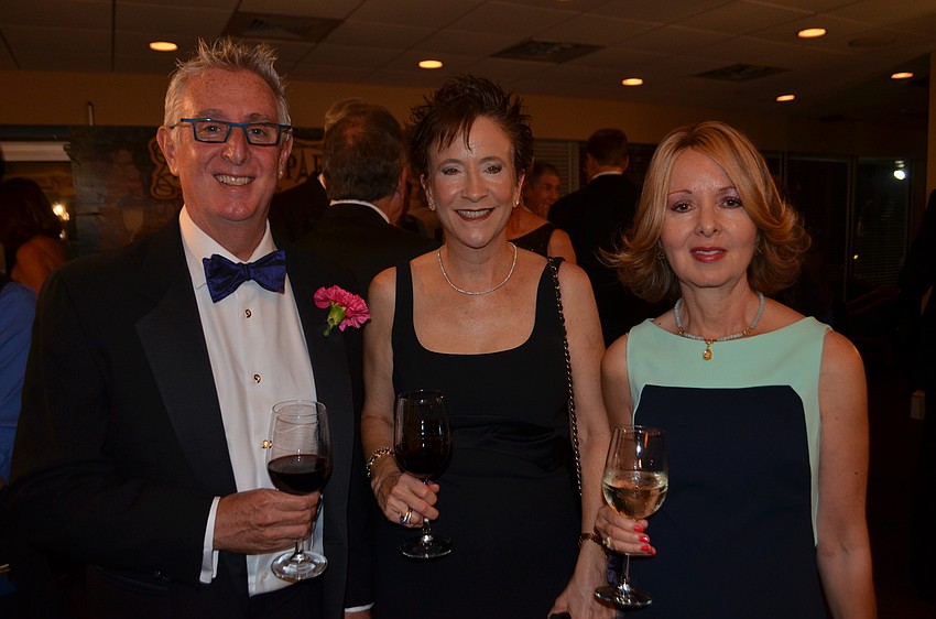 Gary and Michele Fischman and Sue Ghezzi