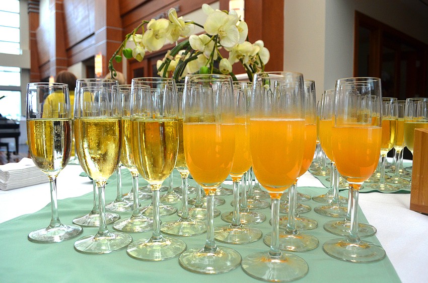 Guests enjoyed bellinis and mimosas before lunch.