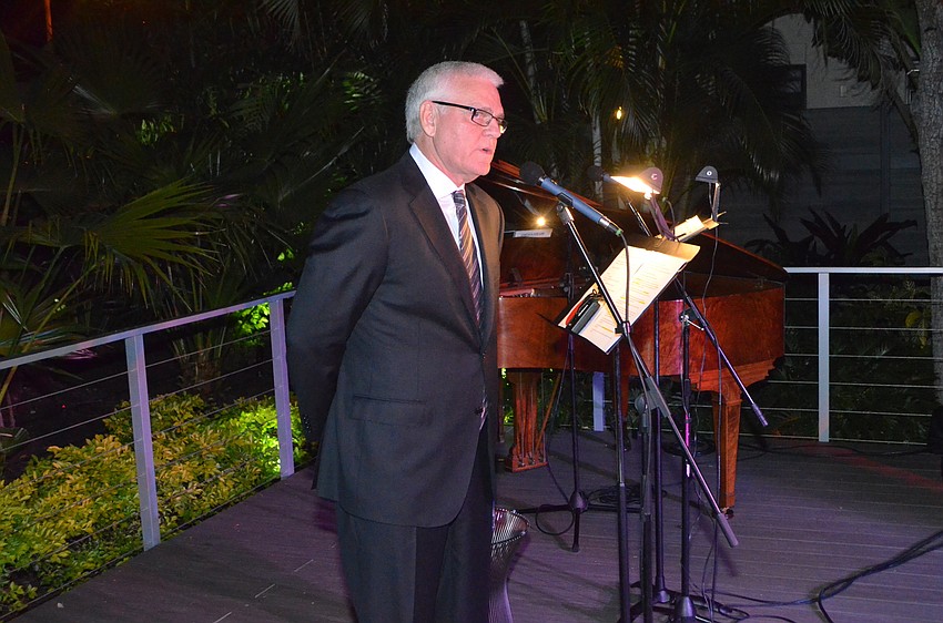 Richard Carlisle, CAN CEO, welcomes the crowd.