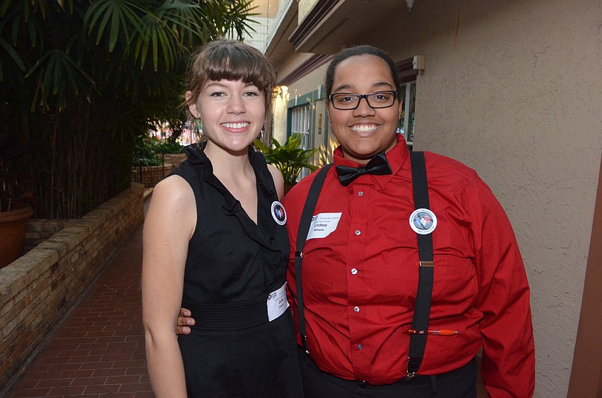 Volunteers Julia Franck and Lindsey Williams