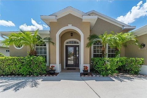 This home home at 14623 Castle Park Terrace in Lakewood Ranch sold  for $600,000.
