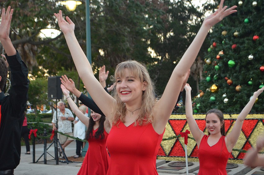Sarasota High School theater and drama students danced to classic Christmas songs before Santa Claus’ arrival.