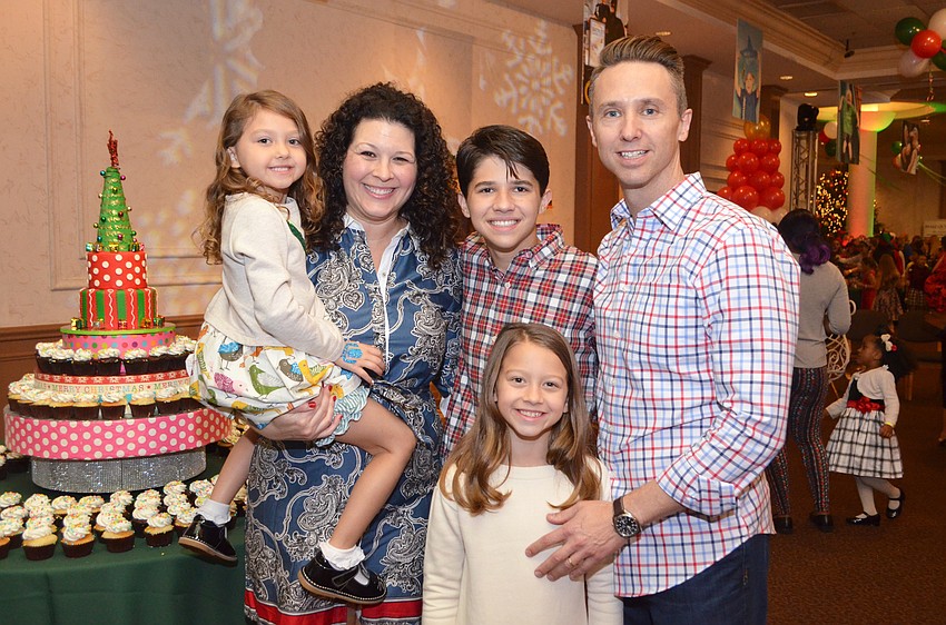 Reese Lawrence, 5, Bianca Lawrence, Addison Lawrence, 13, Hadley Lawrence, 9, and Richard Lawrence