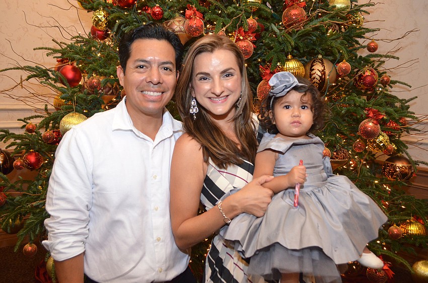 Mario Bringas, Jessica Bringas and Anabela Bringas, 18 months