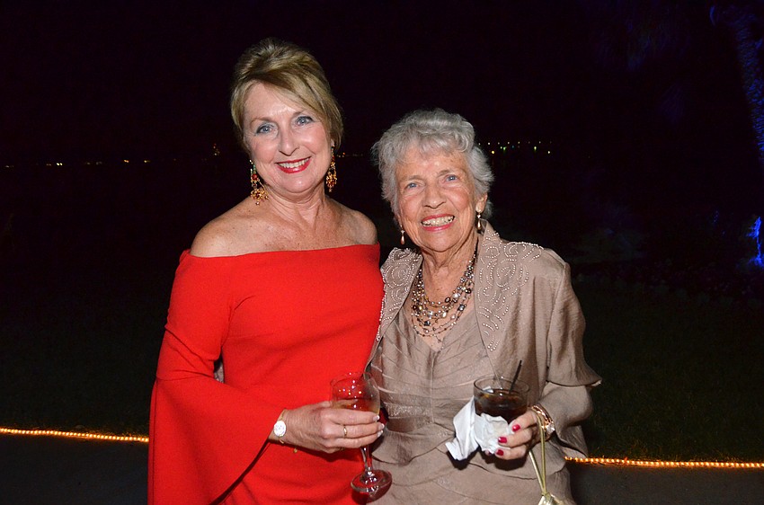 Pam Revels and her mother, Helen Wilson