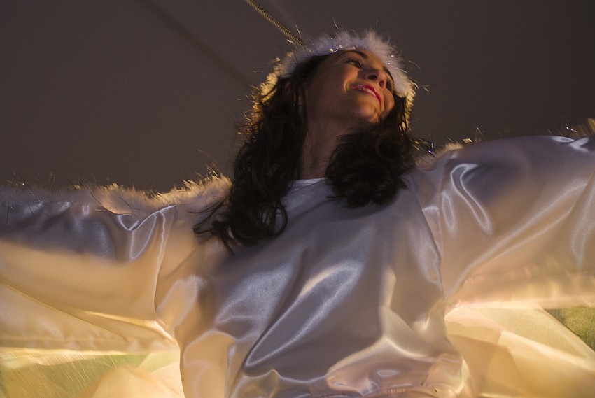 Jaime Still descended from the ceiling during the performance.