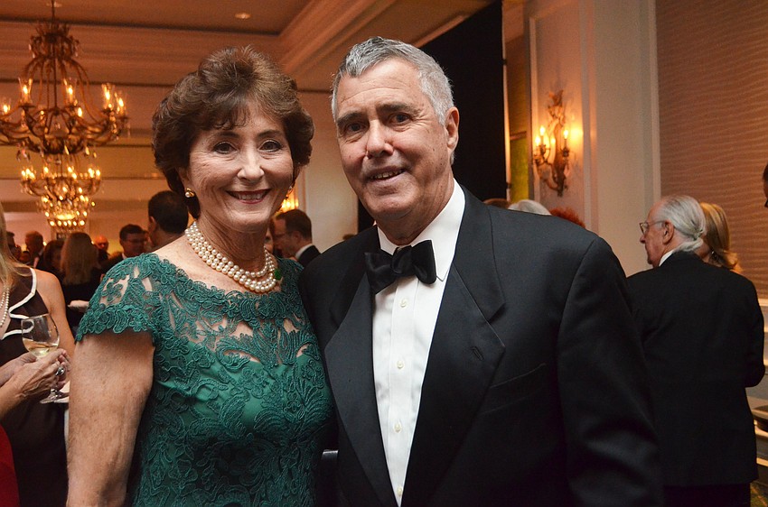 Event chairwoman Barbara Brizdle and Steve Seidensticker, chairman for the JFCS Board of Trustees