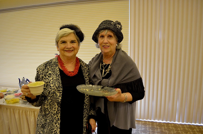 President of the Sisterhood of Beth Israel Barbara Siegel and Sylvia Pastor