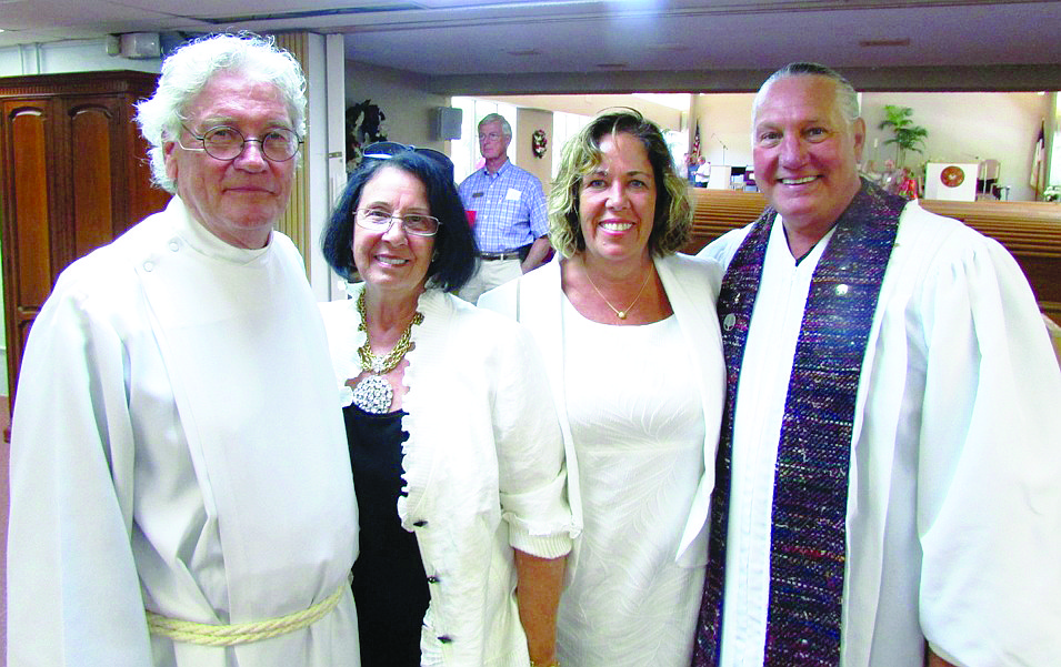 Former minister the Rev. Vincent Carroll with wife, Molly, and interim minister the Rev. Bill Friederich, right, with wife, Bah