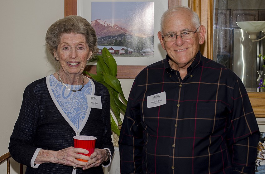 Alice Rau and Library Foundation of Sarasota County board member Bob Vedder