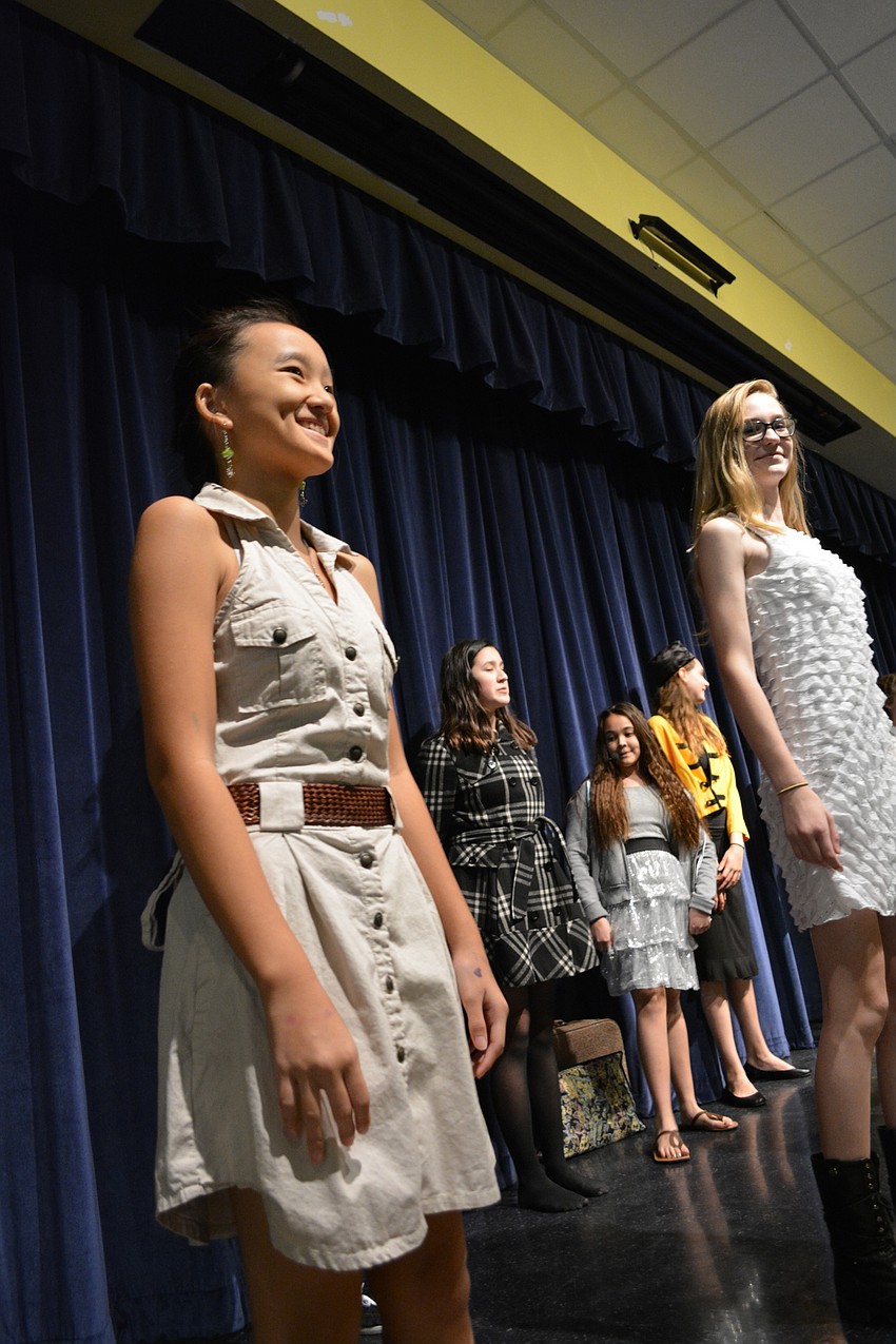 New York City shoppers Amelina Vang and Alicia Hebert sing 