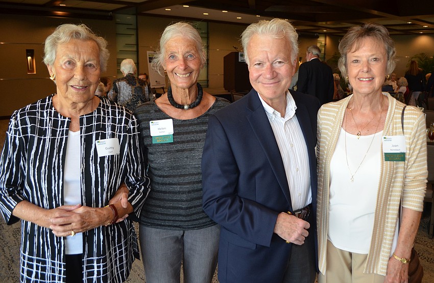 Guitty Cerf, Helen Vetter and Larry and Joan Reinebach