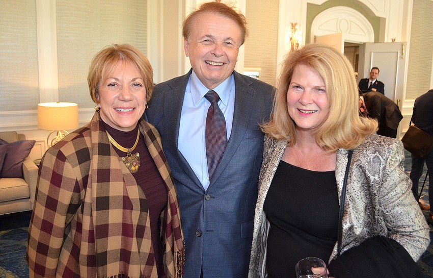 Pat and Larry Thompson with Jo Rutstein