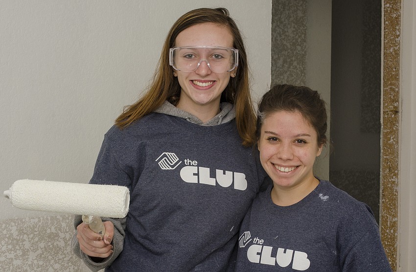 Jalynn Booker and Sofia Cartaya