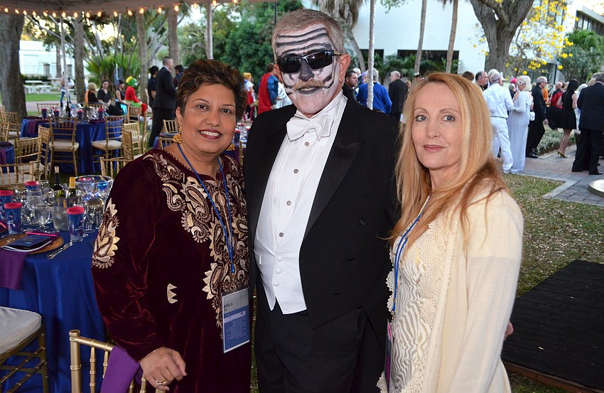 Dr. Anila Jain, Phillip King and Diana Michel