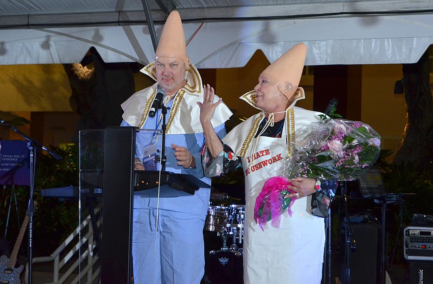 Co-Chairs Tom and Sherry Koski welcome guests while in character as Beldar and Prymaat Conehead at An Evening at the Avant-Garde on March 18 at Ringling College of Art and Design.