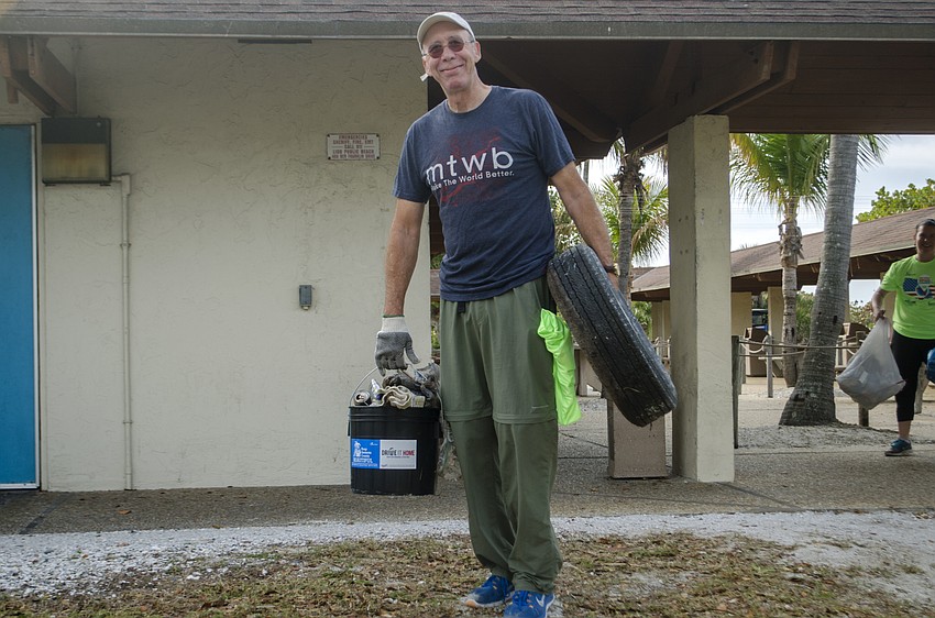 City Manager Tom Barwin