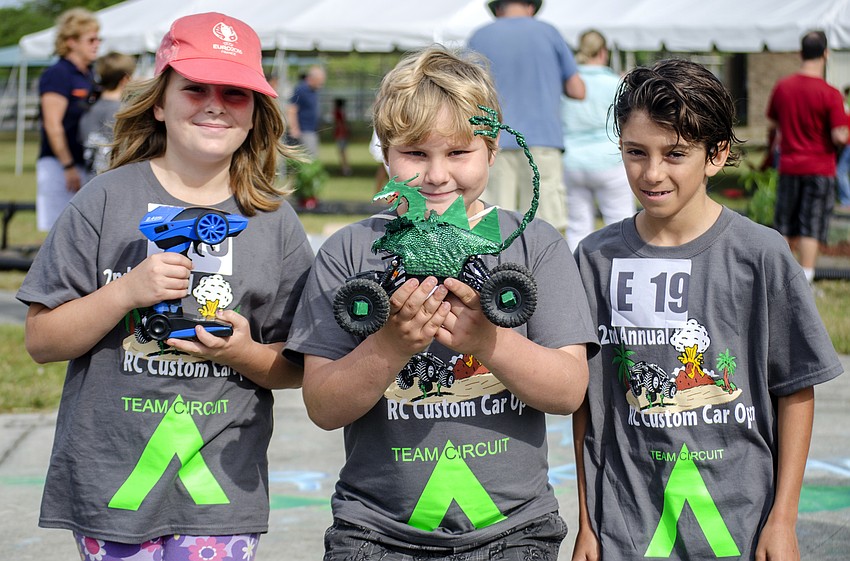 Angelina Mienhardt, Ehtan Benoit and Owen Maute
