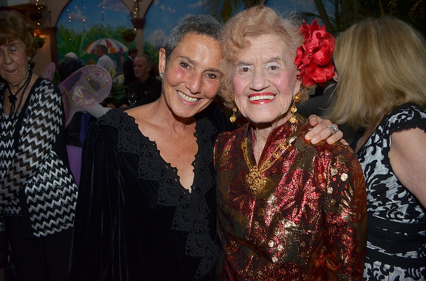 Nelle Miller and Betty Schoenbaum
