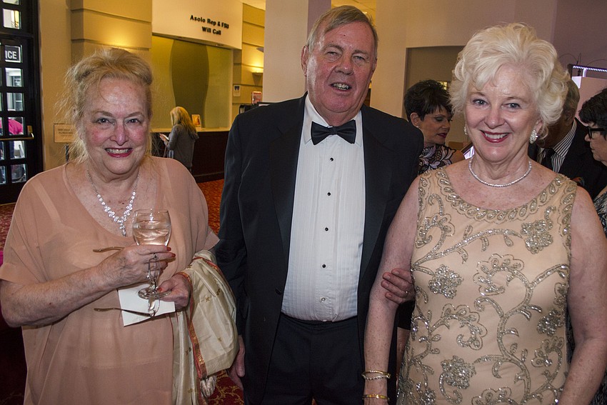 Renee Hynson with Alasdair and Cheryl MacLauchlan
