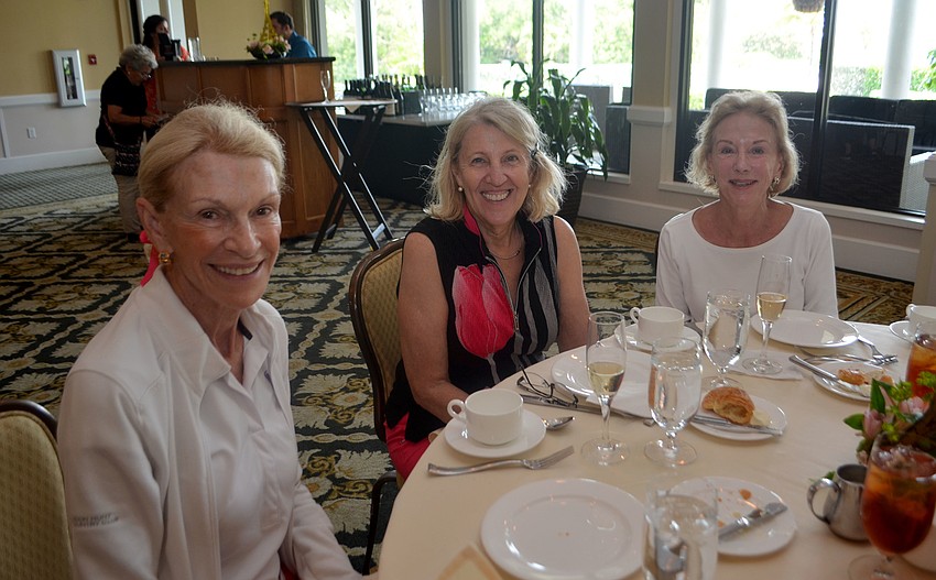 Gail Godrath, Paula Norwood and Dedie Coch