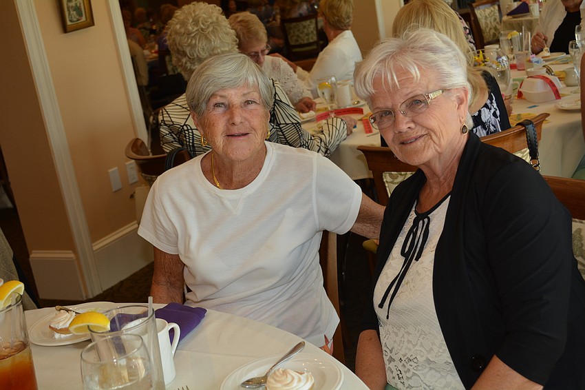 Barbara Loreto and Daphne Mace enjoy lunch together.