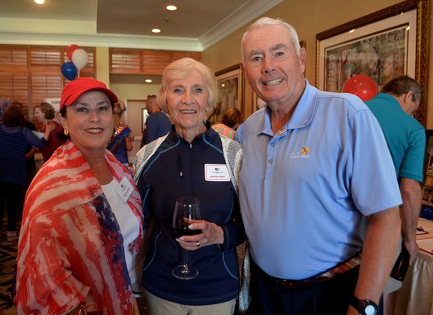 Maureen Gibson, Barbara Bell and Jack Gibson