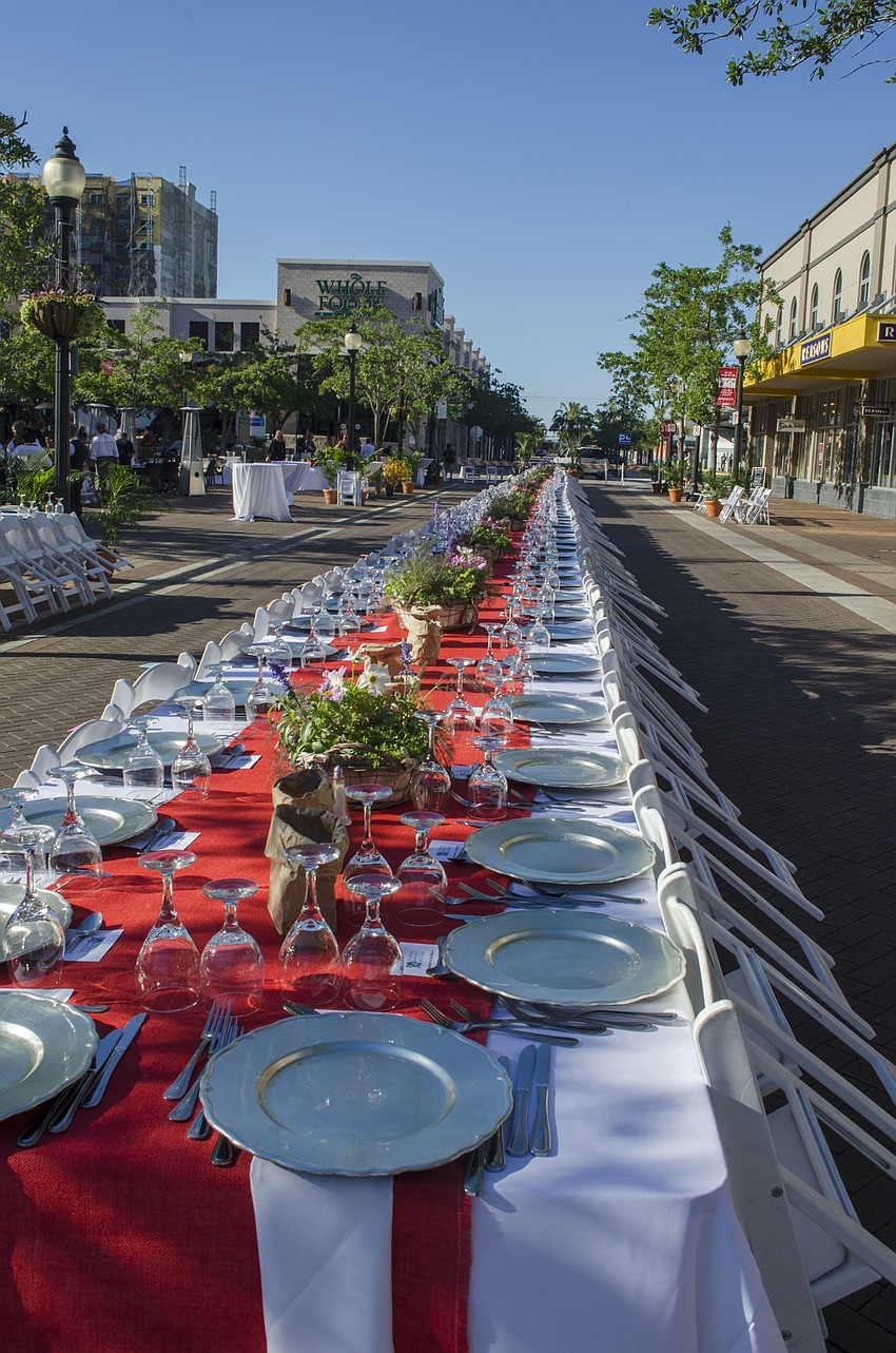 Guests took their seat at a 200-person table for Banquet on the Block  on April 6 on Lemon Avenue.