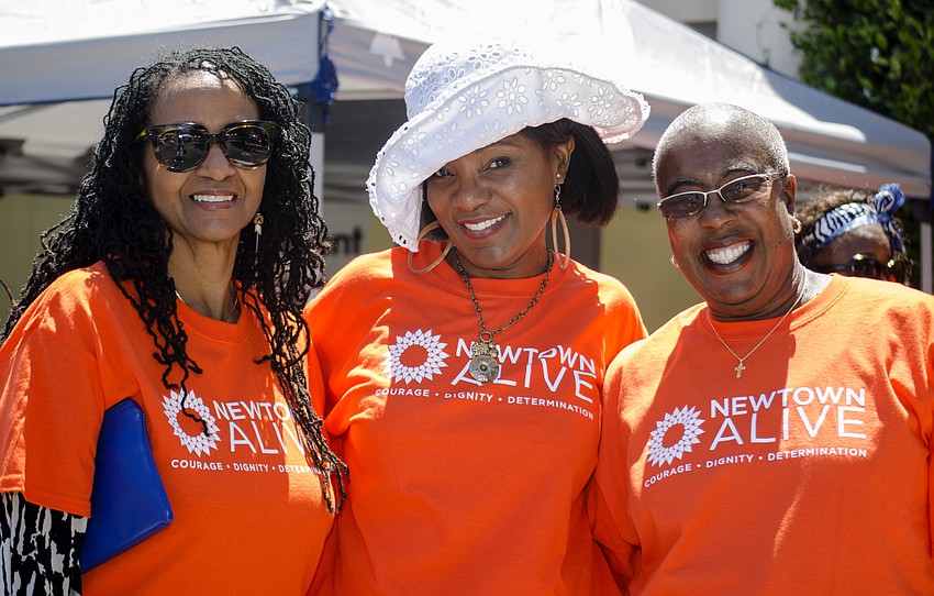 Rosalyn Howard, Vickie Oldham and Carolyn Mason