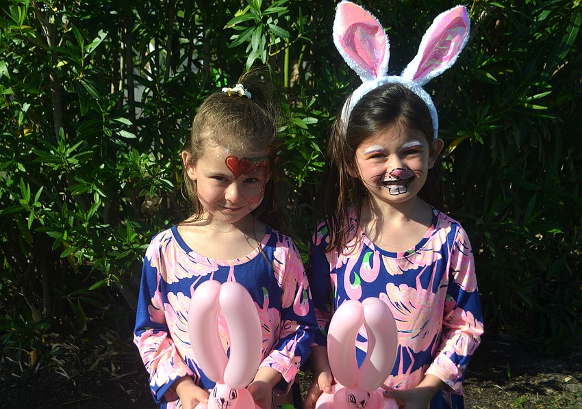 Diana Lindstrom, 5, and Michaela Sellers, 6