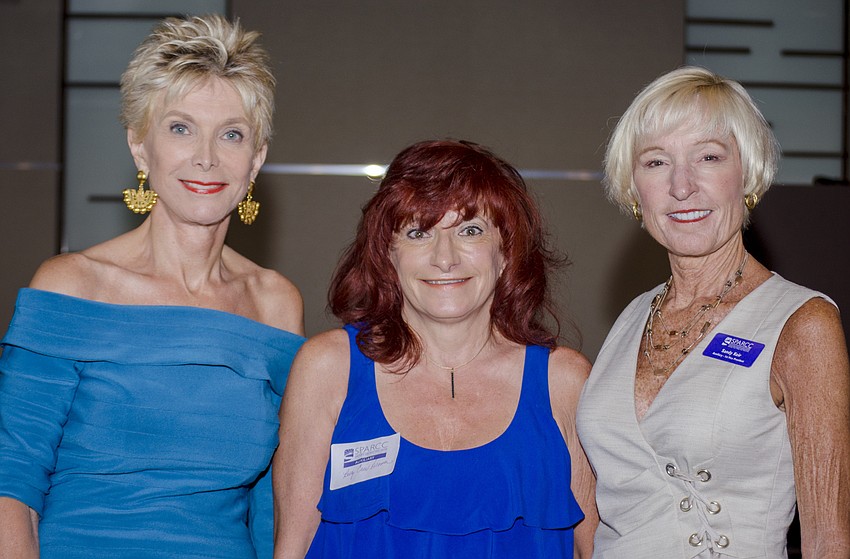 Susan Jasin, Betty Brew Brown and Auxiliary First Vice President Sandy Keir
