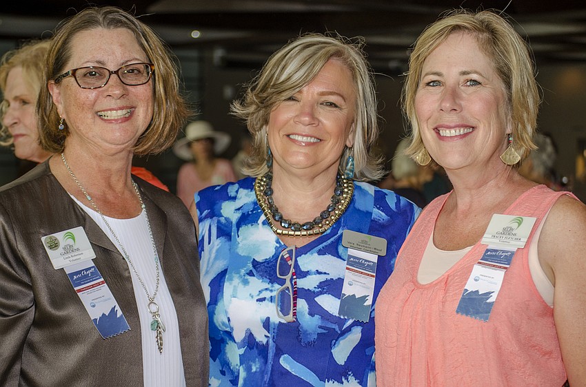 Linda Robertson, Volunteer Coordinator Vera Neumann - Wood and Tracy Fletcher
