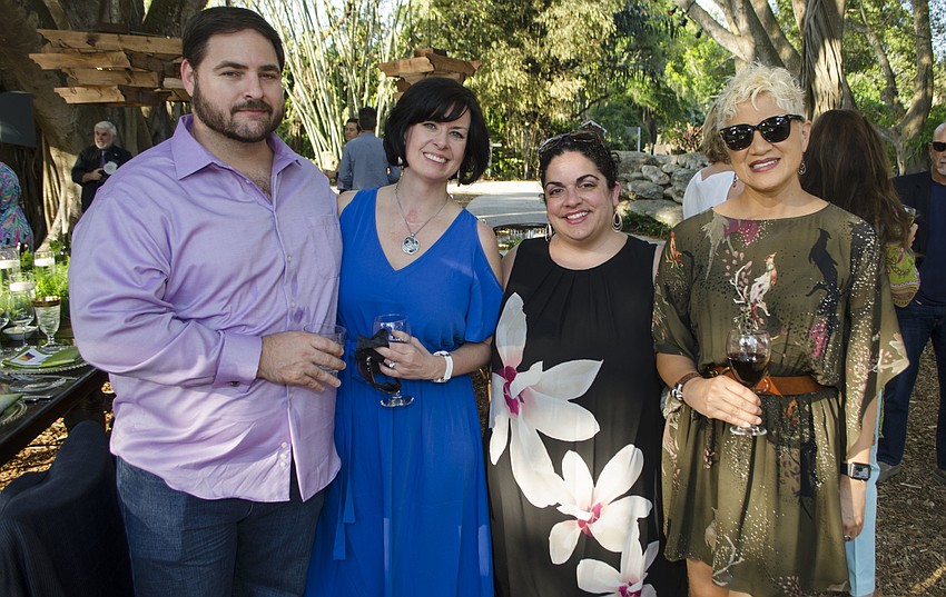 Hal and Gayle Logan with Jennifer Simms and Rosenda Calloway