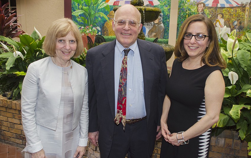 Joan and Bill Greenfield with their daughter, Jill Greenfield Feldman