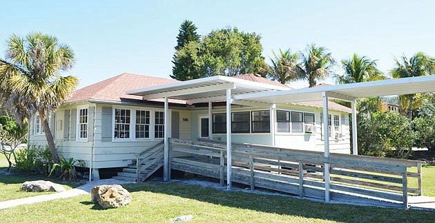 Some residents wants to preserve the 1930s-era Whitney cottage on the property of the Longboat Key Center for the Arts.Â