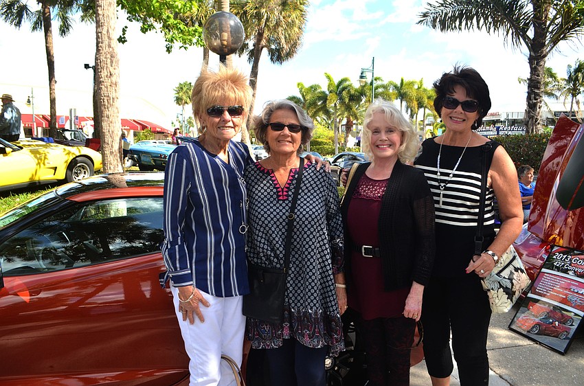 Cindy Bellacosa, Eloise Eckler, Sandy Anderson and Jane Overstreet