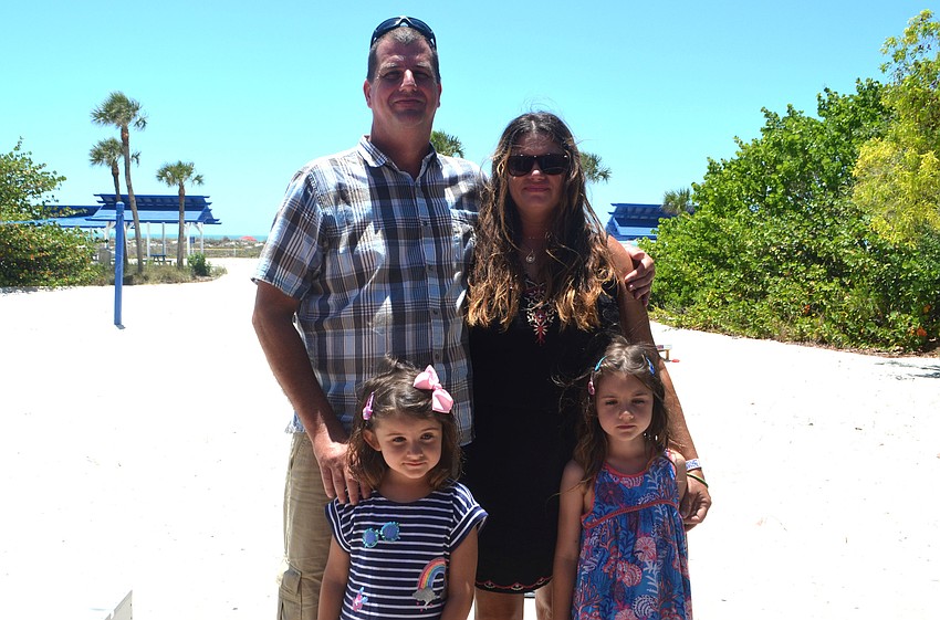 Lee and Tahniya Smith with Alahna and Lexi Gwen