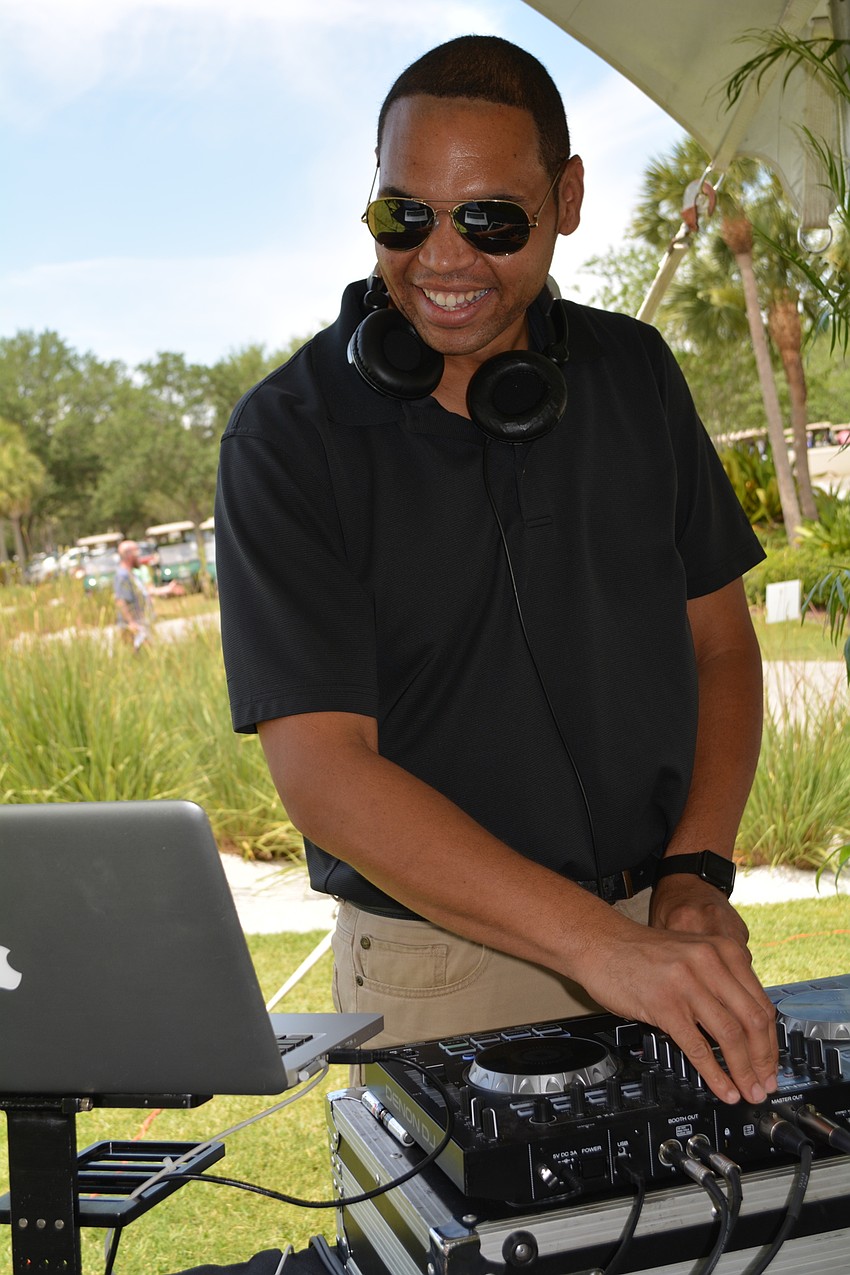 Jay Gordon keeps the energy high.