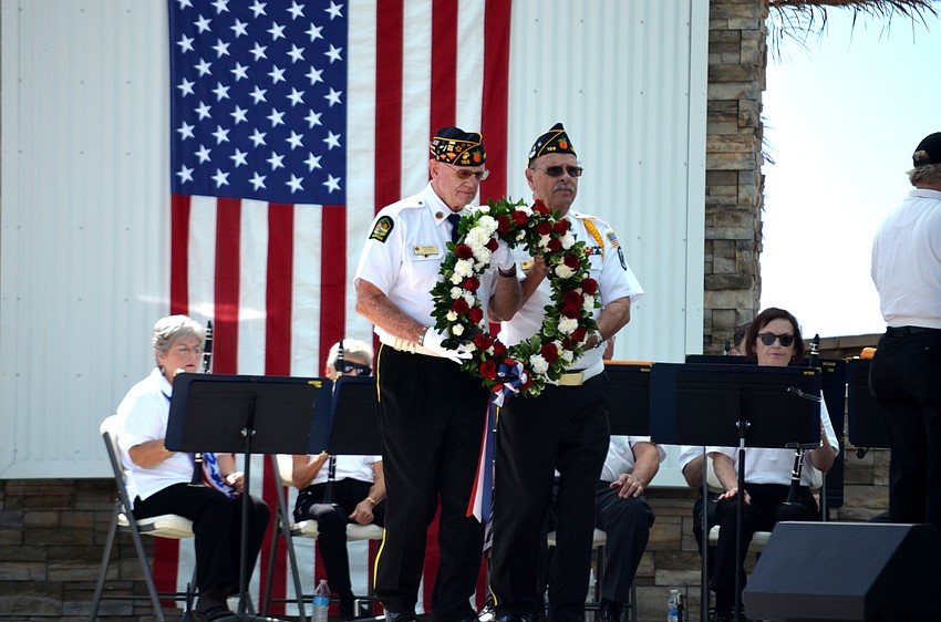 Following speeches, there was a presentation of wreaths.