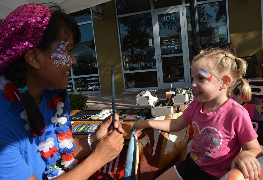 Your Observer | Photo - Akiko Campbell shows Bradenton' s Alivia Baker ...