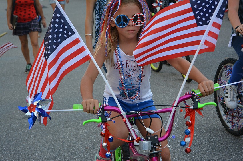 The decorated bicycle contest was held again at the Tribute to Heroes Parade.