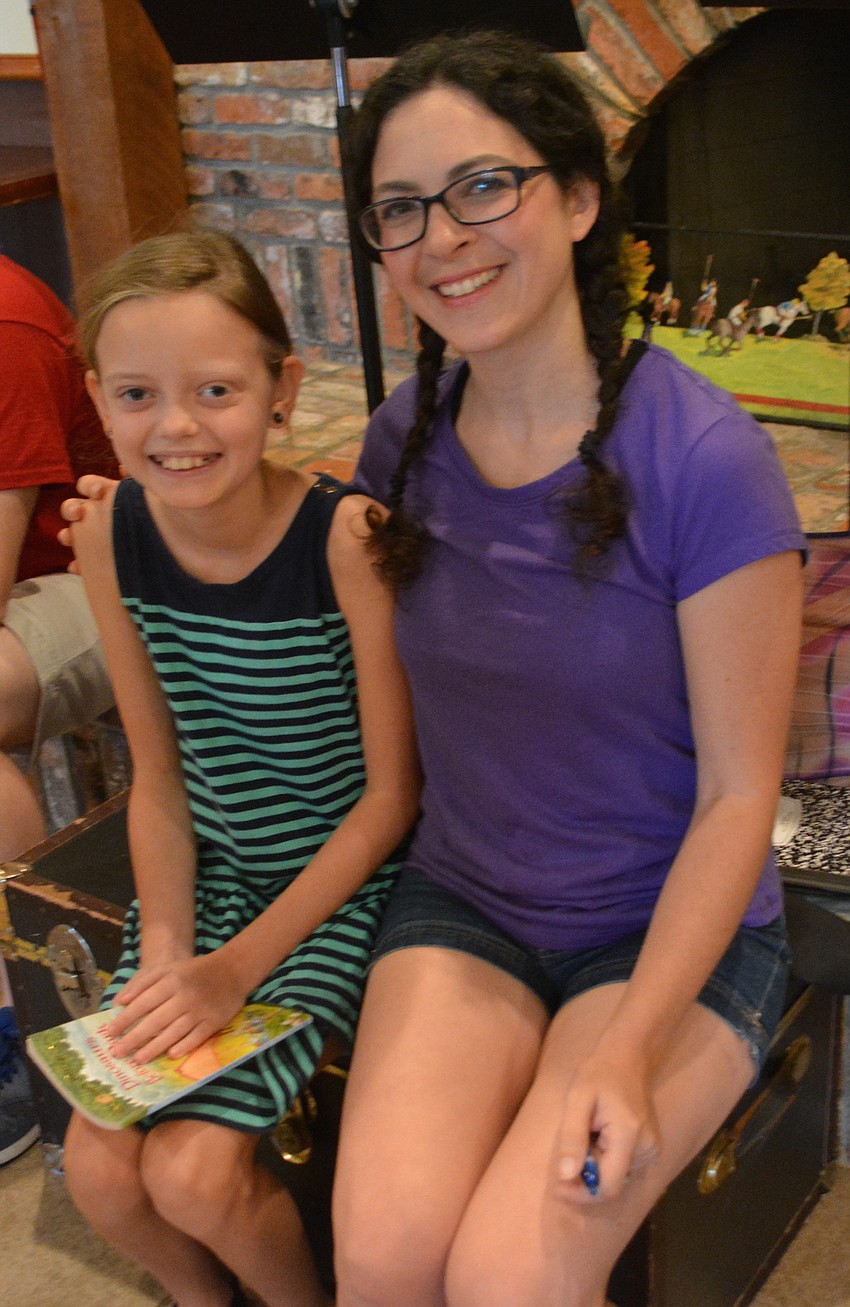 Lakewood Ranch's Reagan Graham, 10, gets an autograph from actress Eliza Engle.