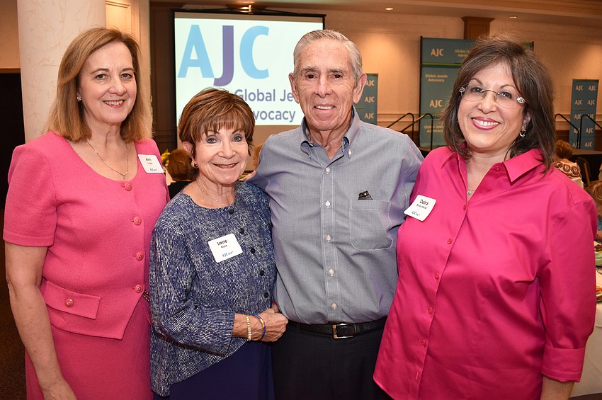Ann Logan, Irene and Mary Ross and Debbie Silver Heller