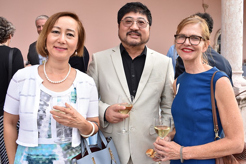 Leann Wu, artist Kirk Ke Wang and Robin O’Dell