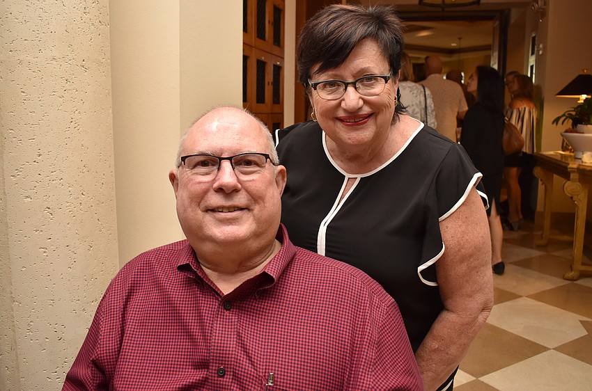 Ken and Julie Swan, parents of A Life Story Foundation Founder and CEO Kevin Swan, represented their son (who could not attend) at Celebrity Bartender Challenge: “Cocktails & Dreams” on Aug. 25 at The Lake Club.