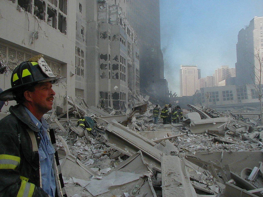 Robert Collis overlooks the scene at the site of the World Trade Center after 9/11.