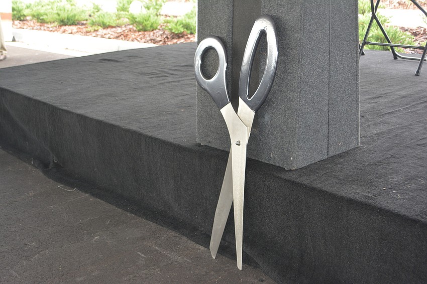 Big jobs need big scissors.