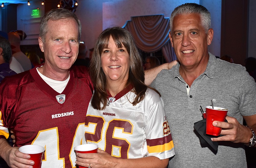 Dan and Donna Lobe with Frank Soto