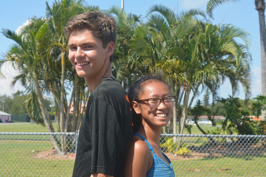Ben Hartvigsen and Isabelle Jester are the leaders of Sarasota High&#39;s cross country teams.